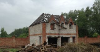 Демонтаж 2 этажного дома Качканар, цена от 2594 руб.