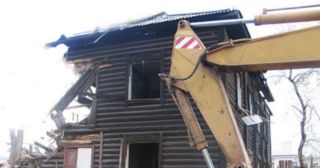 Демонтаж 2 этажного дома Качканар, цена от 2594 руб.